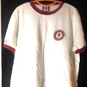 Vintage 2004 team Canada Olympic tee by roots
